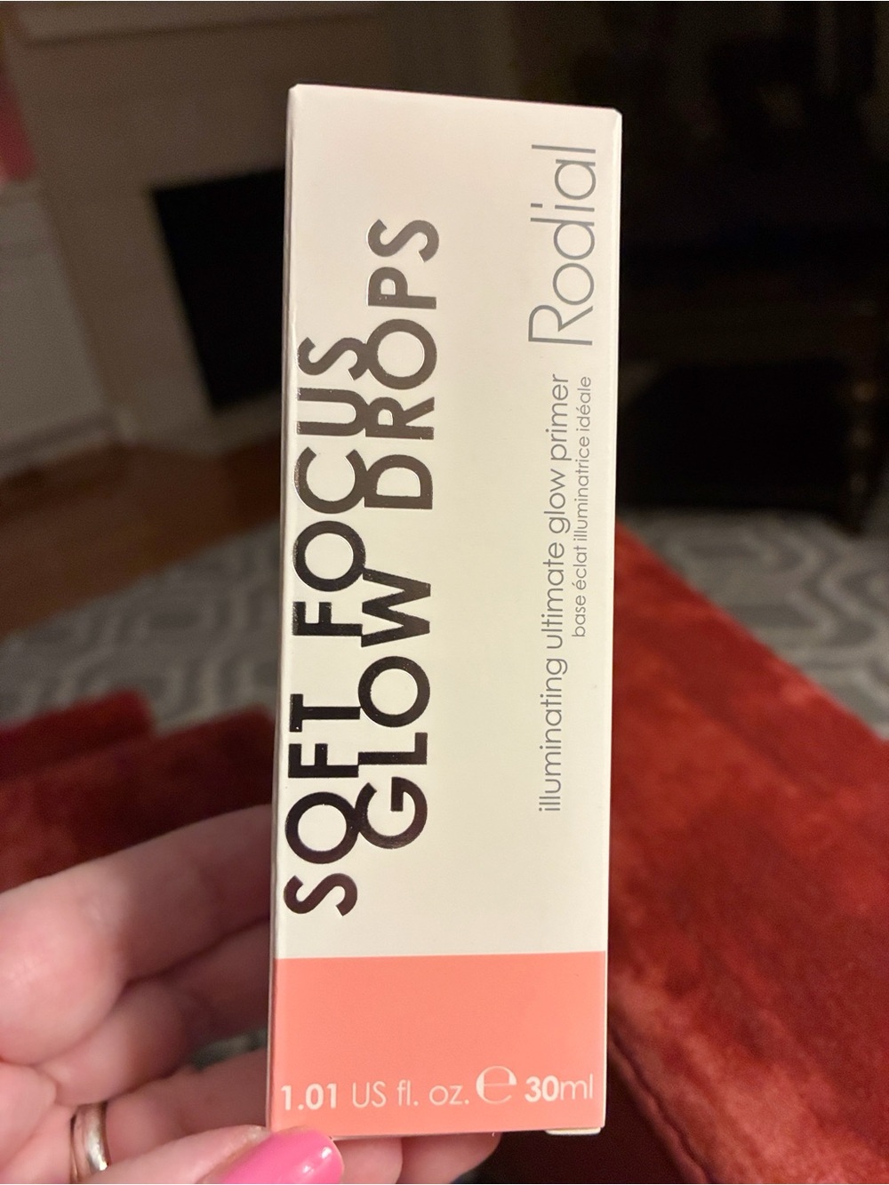 Rodial Soft Focus Glow Drops Illuminating Glow Primer
